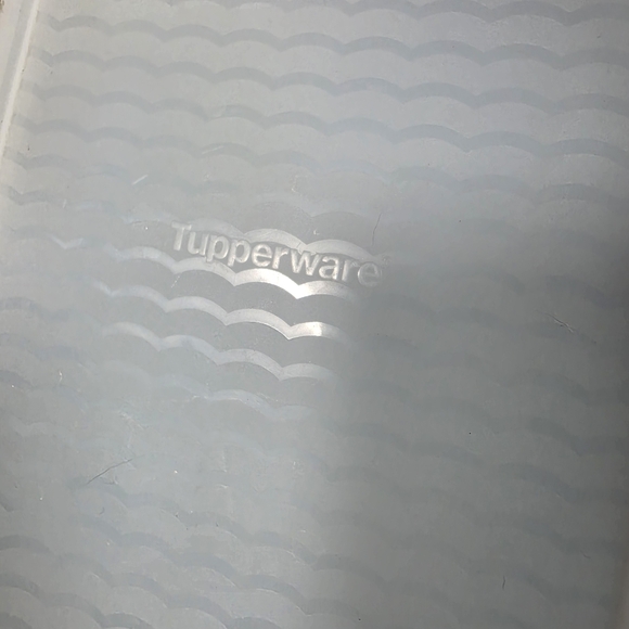 Tupperware Bundle, One FridgeSmart, One Measuring Container,  and Pour Container - Picture 8 of 10